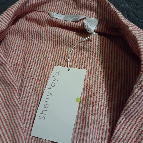 Pinstripe summer shorts suit. - Picture 8 of 11